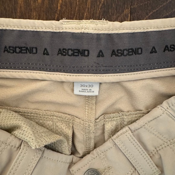 Ascend Mens 30x30 Convertible Hiking Outdoor Pants Lightweight - Picture 4 of 9